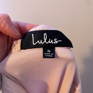 Lulu’s Ruffle Neck Halter